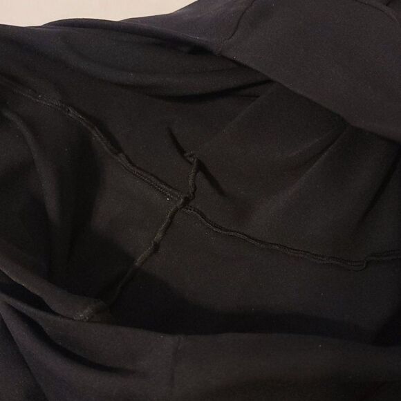 Q líquido leggings size medium - Picture 8 of 8